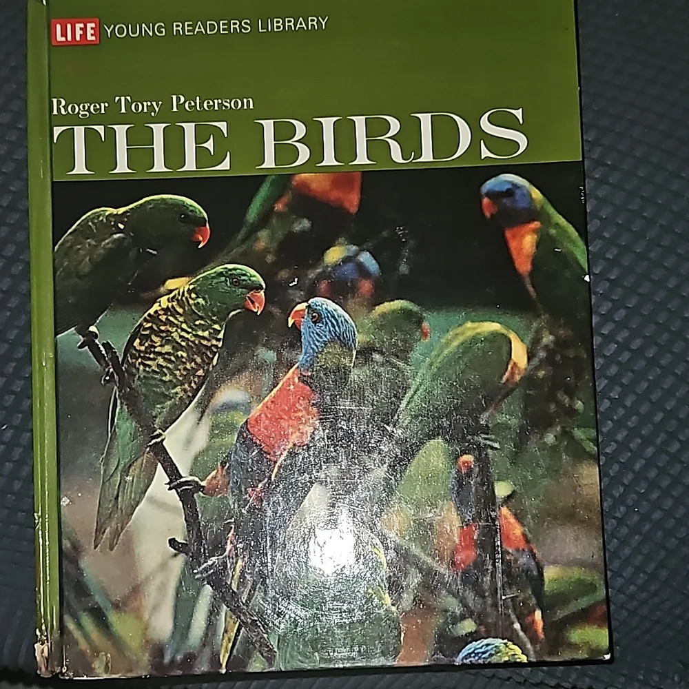 Life young readers library Roger‎ Troy Peterson The birds 1970 Hardcover